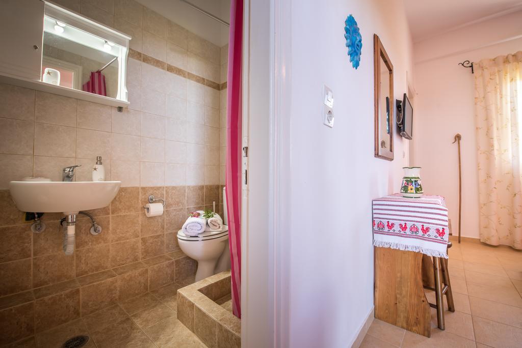Physis Studios Vasilikí Camera foto