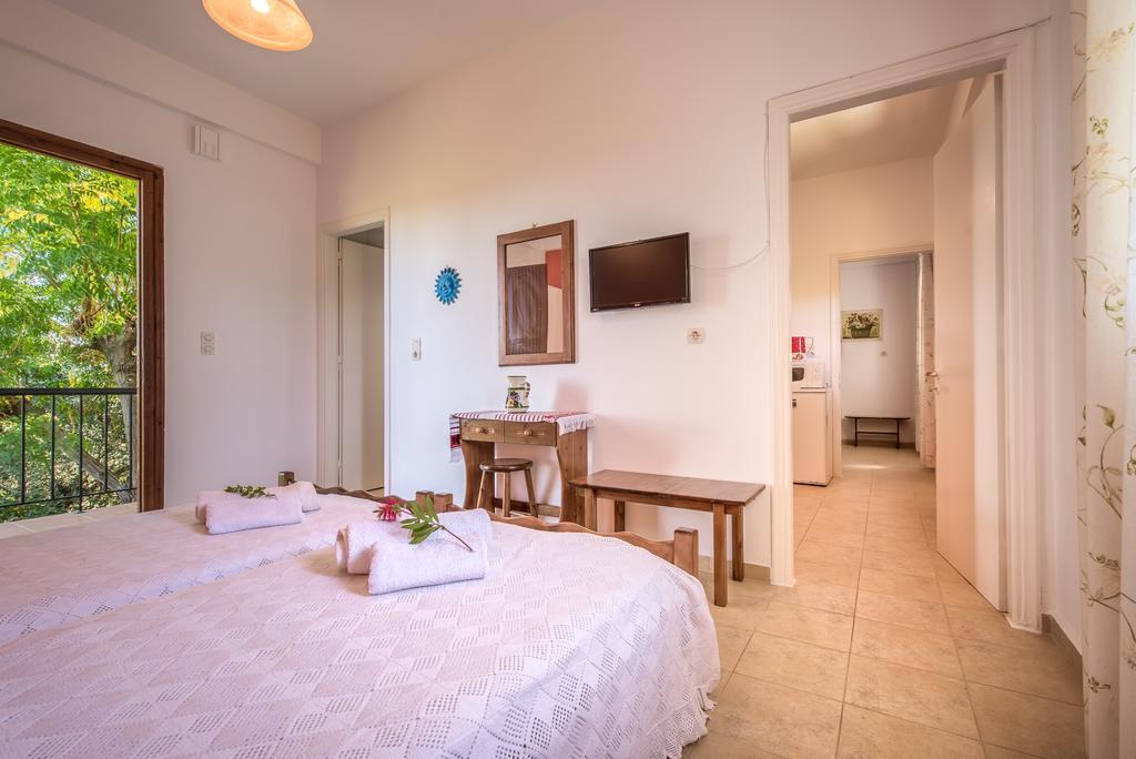 Physis Studios Vasilikí Esterno foto