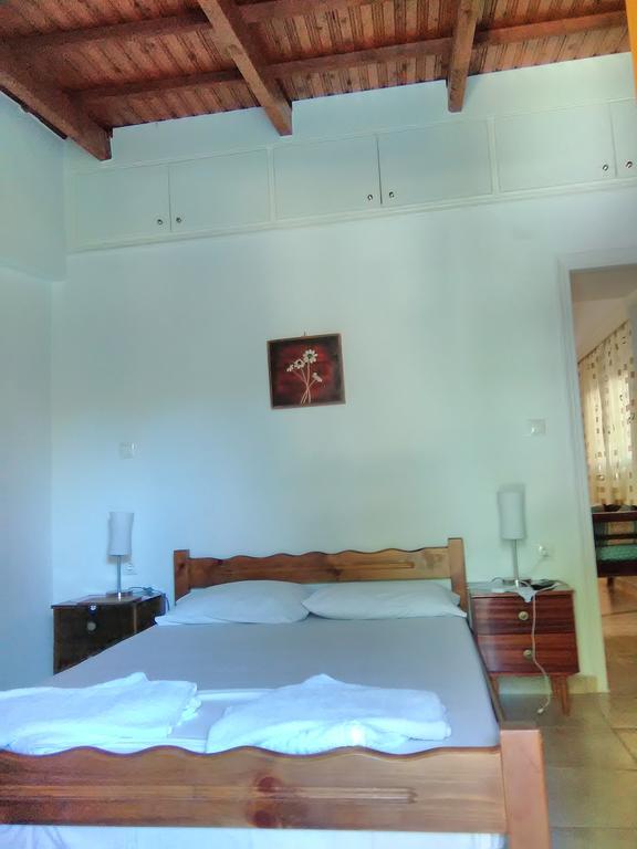 Physis Studios Vasilikí Esterno foto
